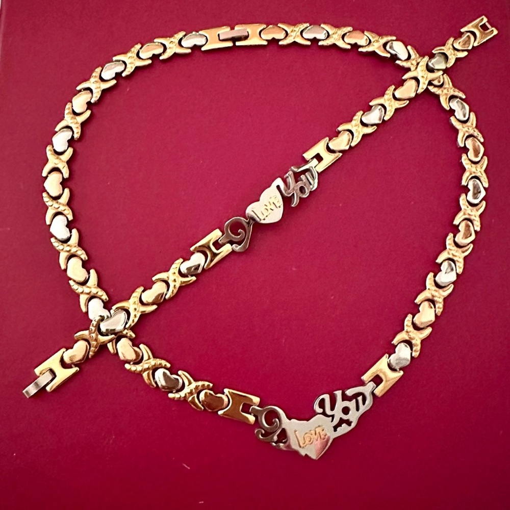 choker and bracelet set includes both